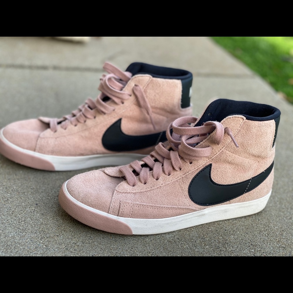 Nike Suede Pink Sneakers